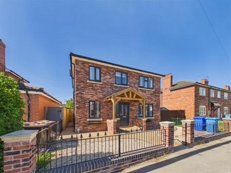 Askew Avenue - Main