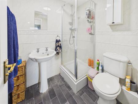 En-Suite Shower Room