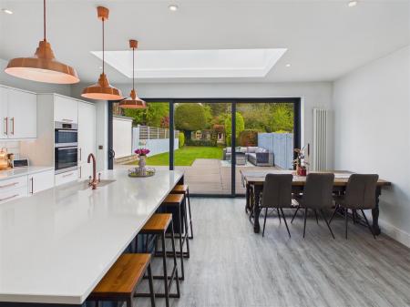 Living/Dining Kitchen