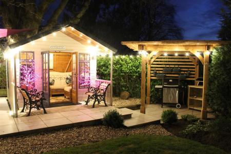 BBQ Area & Summerhouse & Pergola