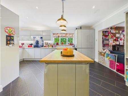 Breakfast Kitchen
