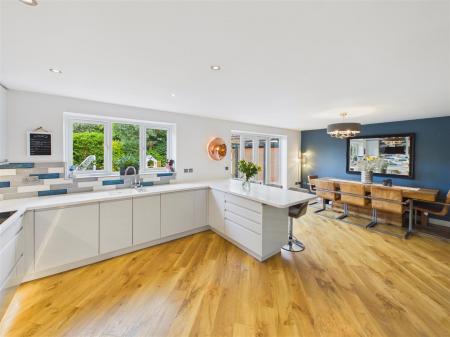Dining Kitchen