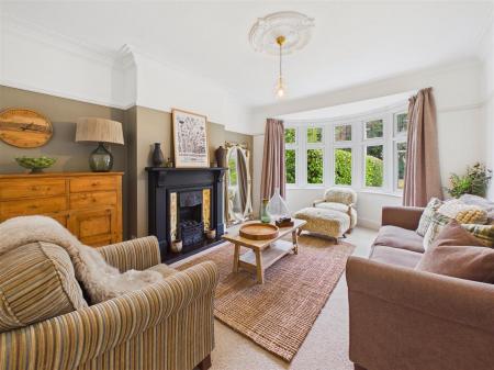 Front Lounge
