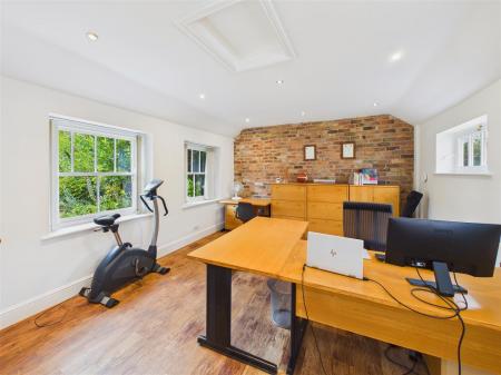 Office/Gym/Annex