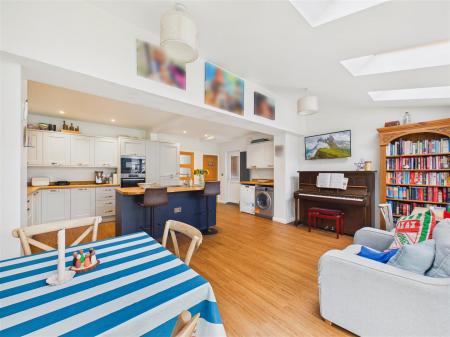 Open Plan Living Kitchen