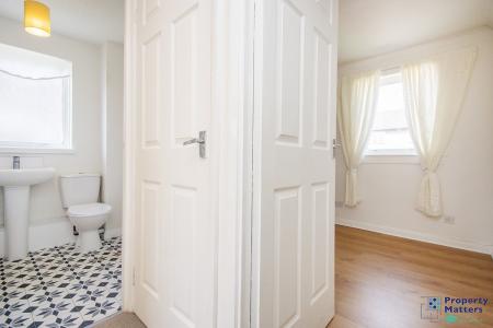 Bathroom/Bedroom