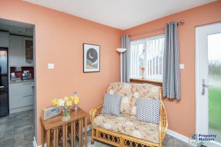 Dining/Sitting Room