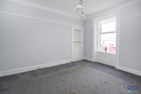 2nd Lounge / Bedroom