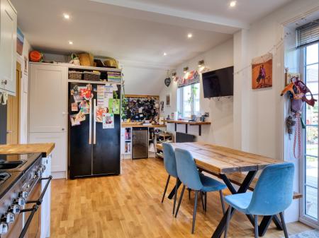 Dining Kitchen