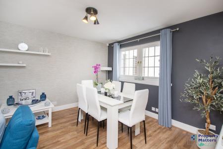 Living / Dining