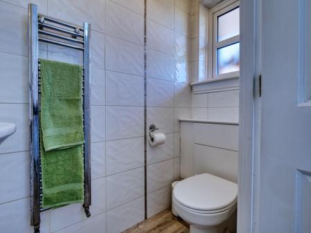 Cloakroom/WC