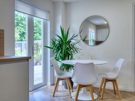 Kitchen / Dining