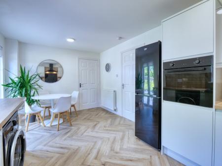 Kitchen / Dining