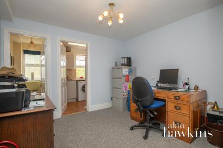 Office/Study - Utility & WC