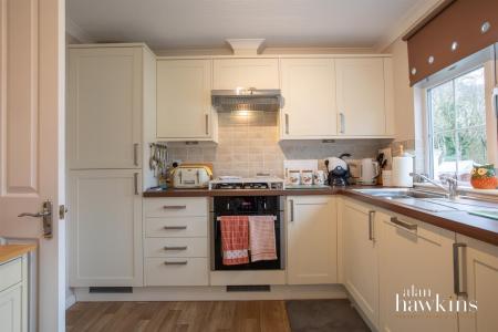 AH3474 (12 of 18).jpg