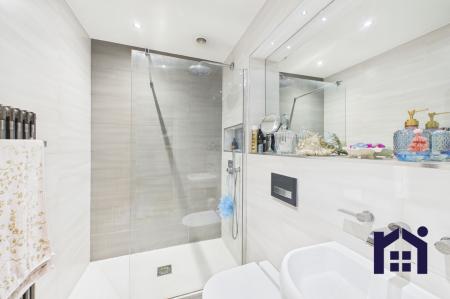 En suite