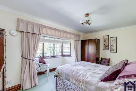 Principal bedroom