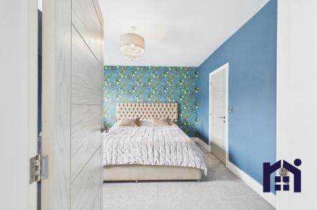 Guest bedroom