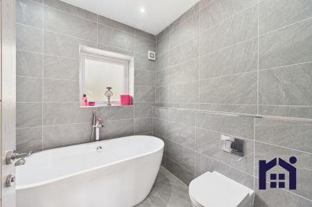 Family bathroom