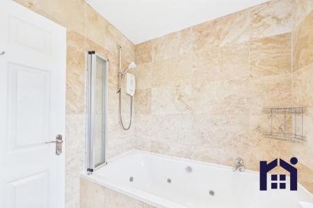 Family bathroom