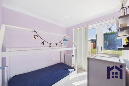 Dressing room/bedroom