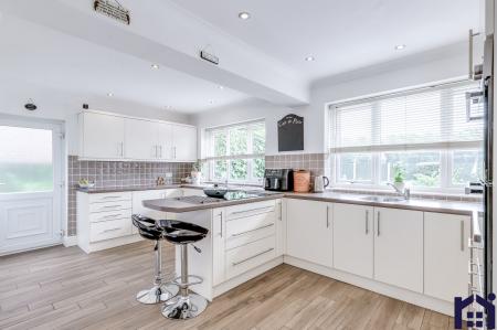 Breakfast kitchen
