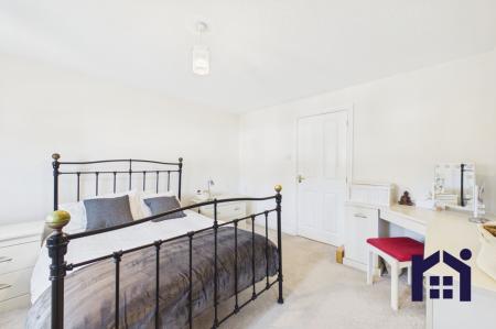 Principal bedroom