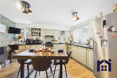Dining kitchen