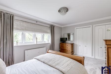 Guest bedroom