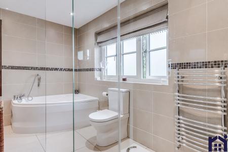 En suite