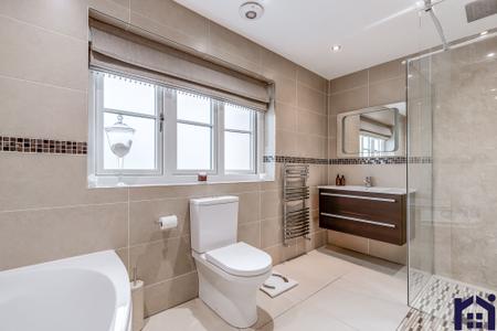 En suite