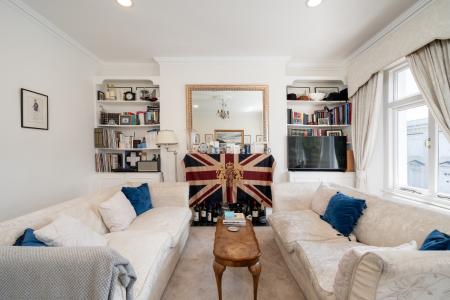Reception Room (2)