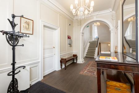 15 Queen Annes Gate - communal entrance hall