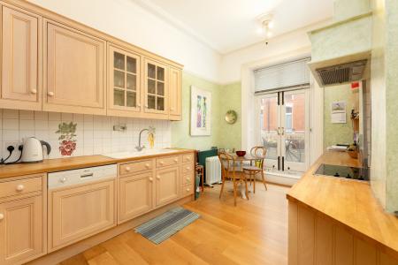 Kitchen (1)