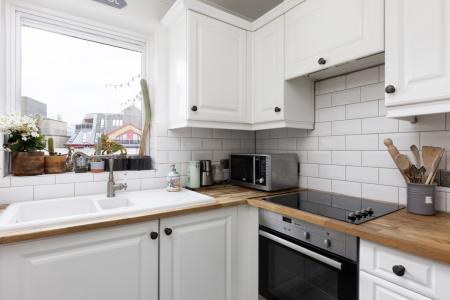 Kitchen (1)