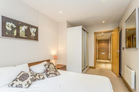 Bedroom (2)