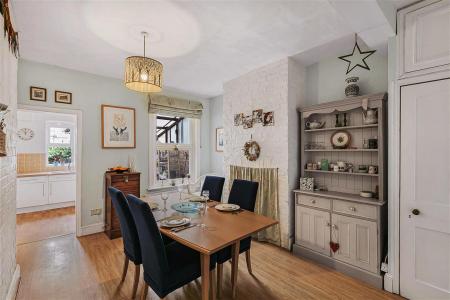 Dining Room - Stonecot Studios .jpg