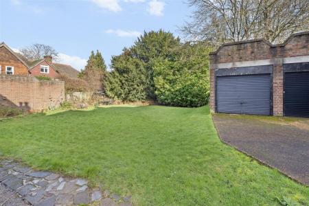 Grove Avenue 5 14692 04 02 26-018.jpg