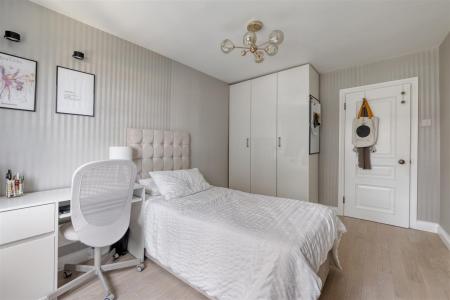 Highfields 10-013.jpg