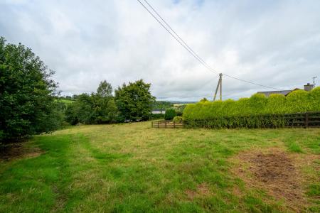 17 Carrigans Road, Newtown Stewart, BT78 4EG-9.jpg