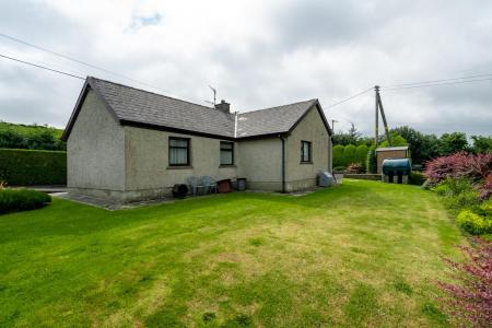 17 Carrigans Road, Newtown Stewart, BT78 4EG-8.jpg