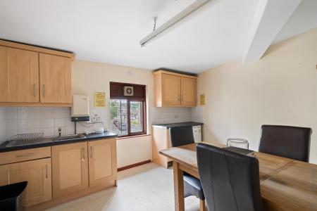 HouseProud - Commercial Unit-12.jpg