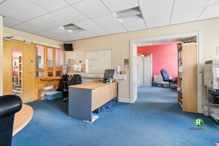 39 Bowling Green, Strabane-19.jpg