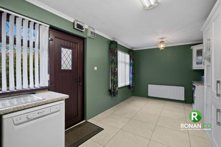 18 Liscurry Gardens, Artigarvan, BT82 0JH (10 of 23).jpg