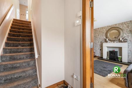 318 Lisnafin Park, Strabane BT82 9DN (7 of 20).jpg