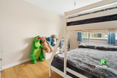 318 Lisnafin Park, Strabane BT82 9DN (19 of 20).jpg