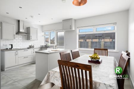 35 Ashgrove Park (16 of 20).jpg