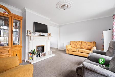 35 Ashgrove Park (13 of 20).jpg