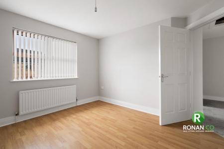 41 Castletown Court, BT82 9FZ (20 of 24).jpg