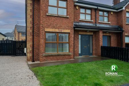 41 Castletown Court, BT82 9FZ (4 of 24).jpg